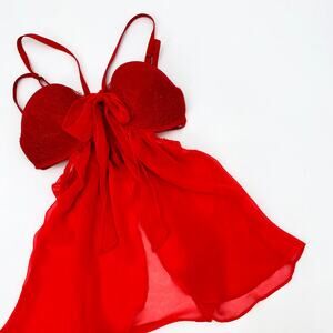 Victoria's Secret 34C red Push Up Bra teddy